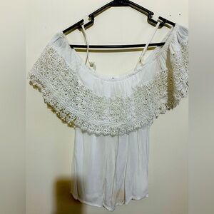 Ultra pink brand from Buckle, off shoulder, white with lace, size medium